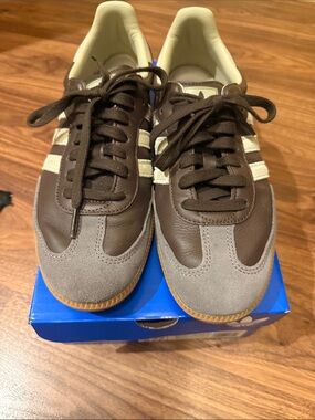 adidas Brown and Cream Retro Trainer Sneakers